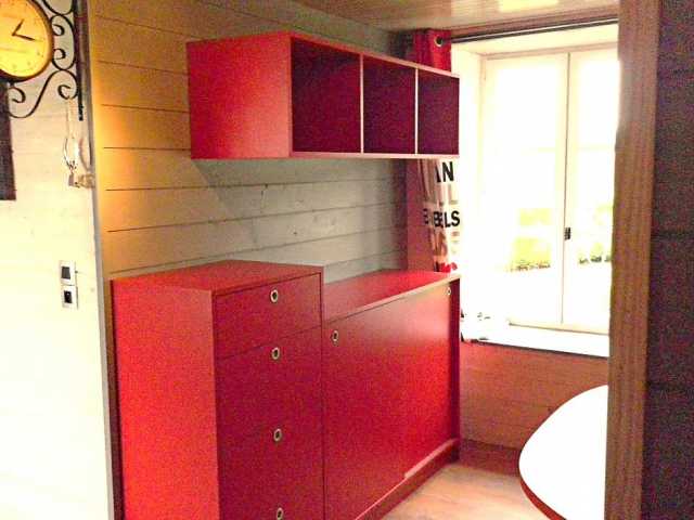 Bureau (2)